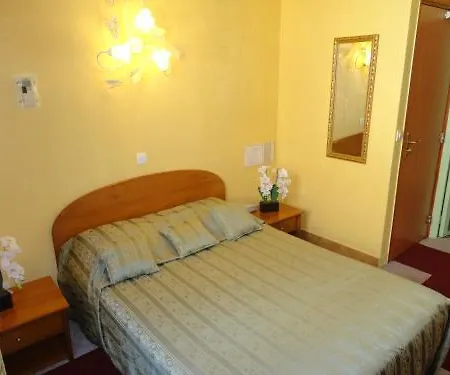 Hotell Neptune 2*